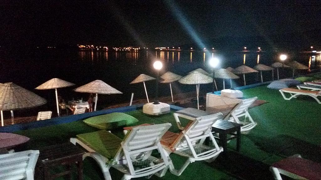 Cunda Beyaz Balina Hotel Ayvalı Εξωτερικό φωτογραφία